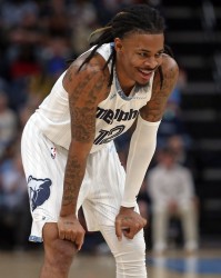 开云登录入口地址-美记：莫兰特最有可能去热火 森林狼不愿牺牲深度&amp;国王不够积极