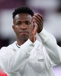 阿斯：维尼修斯休赛期精神面貌焕然一新，皇马对他寄予厚望