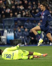 开云官方网站-法甲：巴尔科拉制胜 巴黎1-0暂登顶